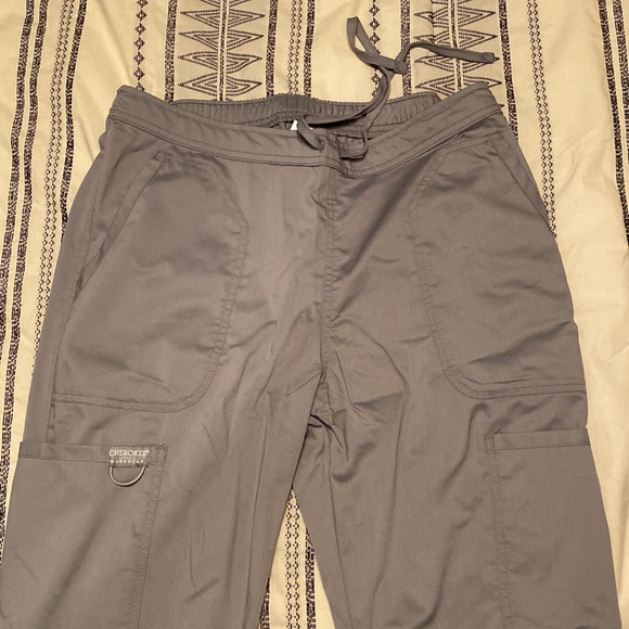 SOLD -Cherokee Workwear Stretch Scrub Pants 5 pair - Picture 2 of 3
